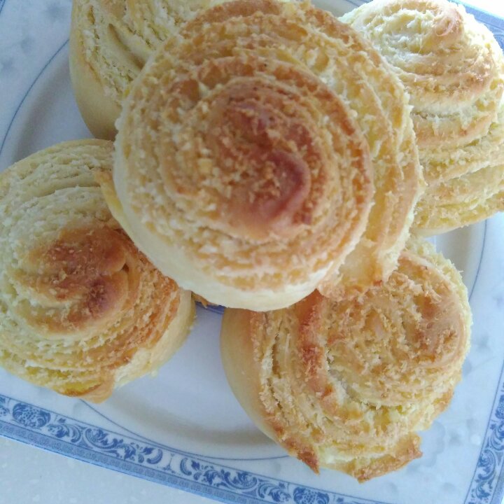 千层椰蓉小面包