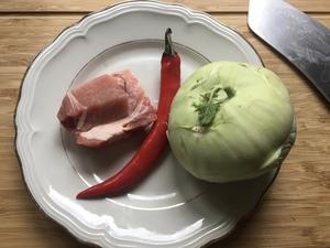 肉沫苤蓝（又名德国萝卜、大头菜）的做法 步骤1