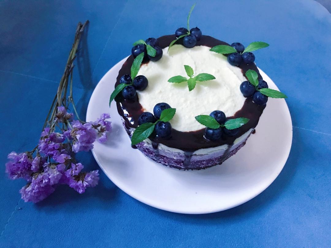 诗涵她妈做的渐变蓝莓冻芝士蛋糕免烤