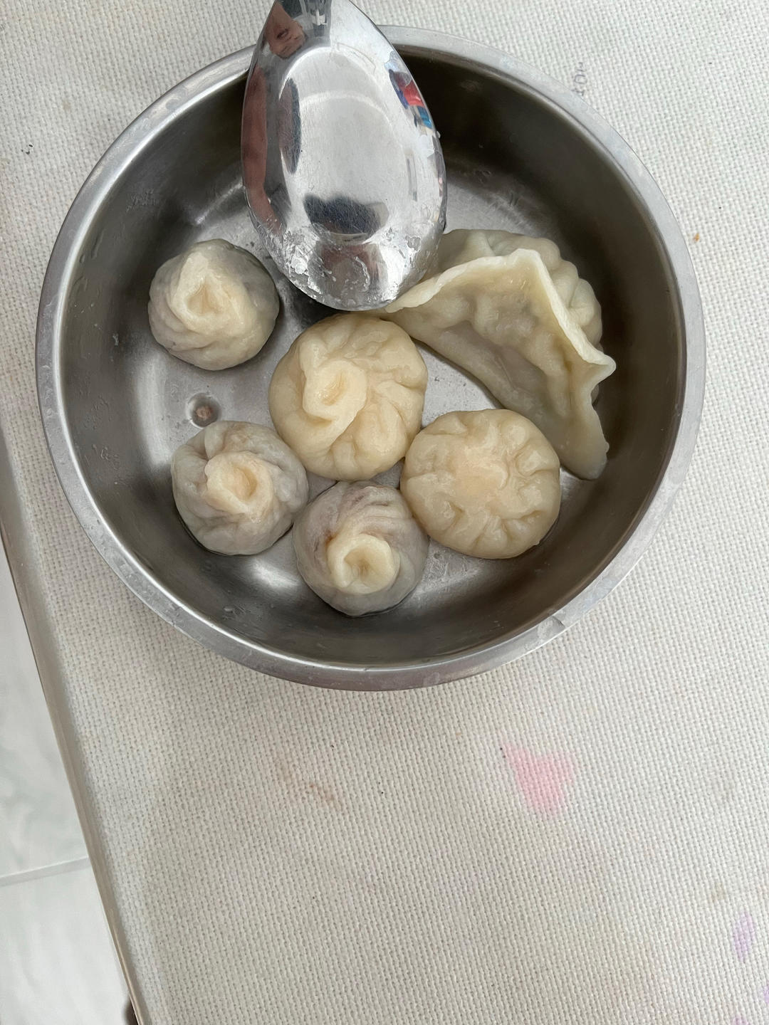 手工揉面三分钟，又韧又薄又好包的饺子皮
