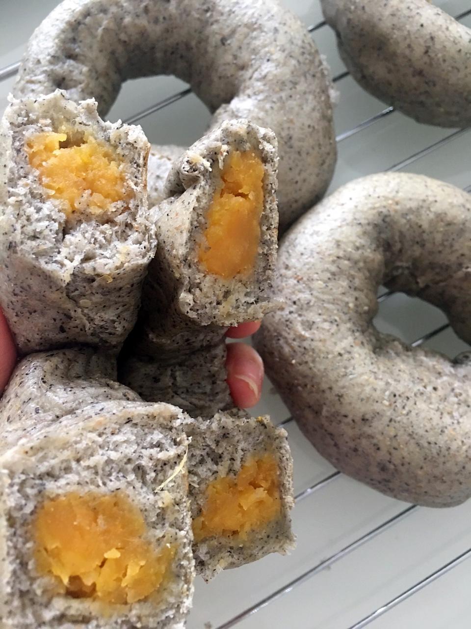 黑芝麻全麦贝果