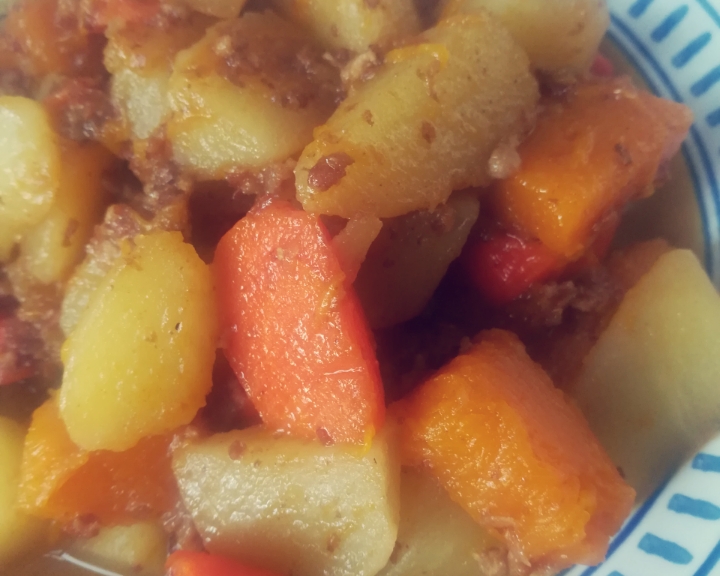 肉沫南瓜炖土豆，肉香却不油腻的养胃阶段儿童菜