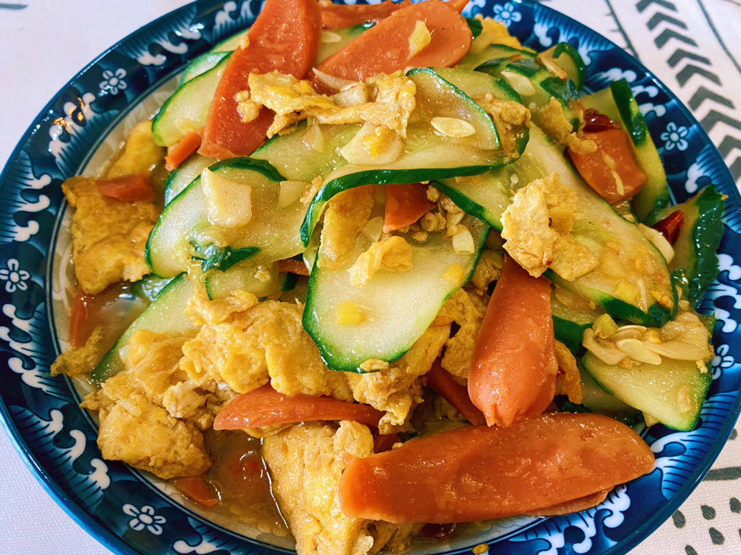 隔壁小孩馋哭的黄瓜炒蛋