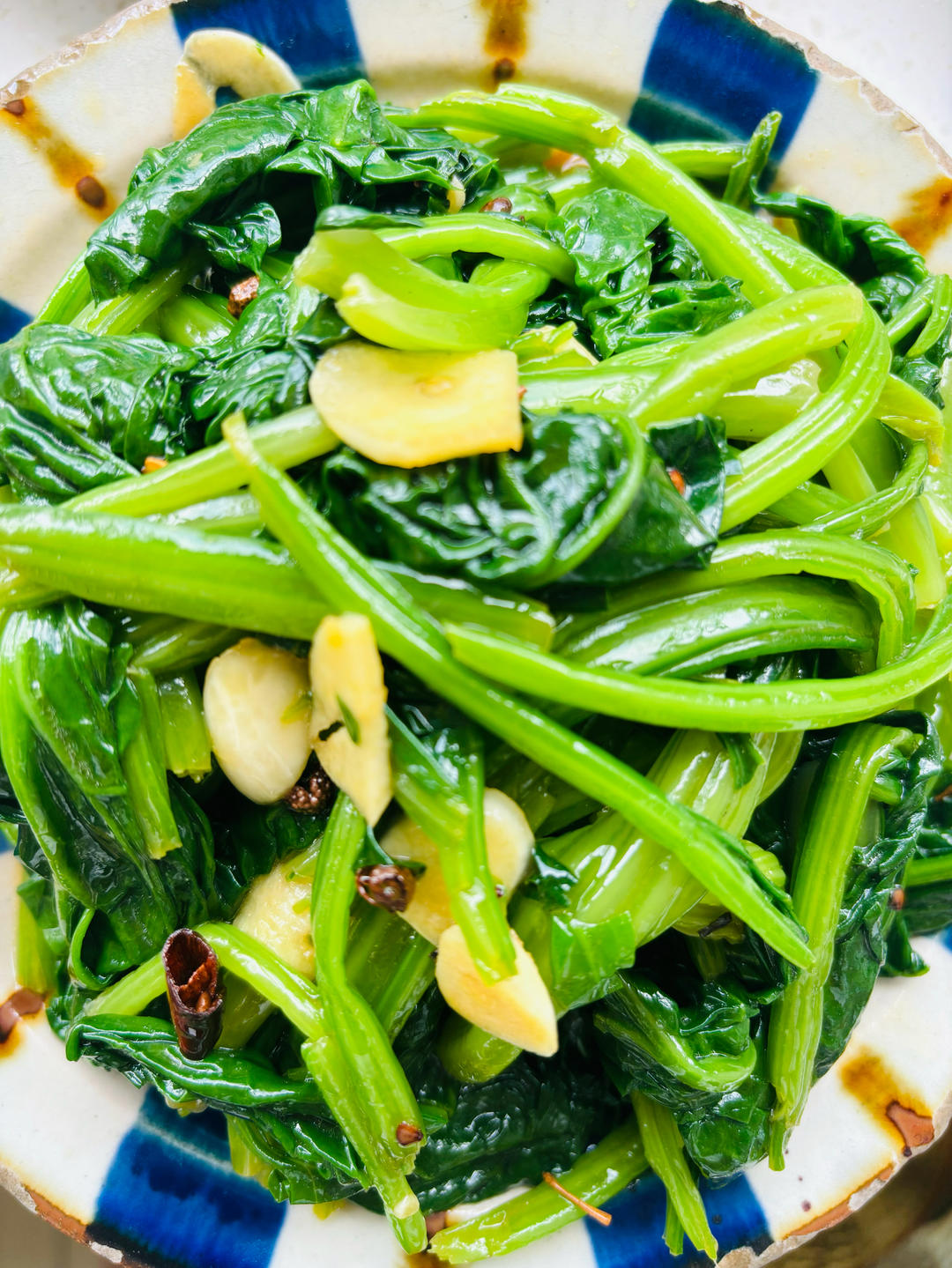 凉拌菠菜(家传秘方)