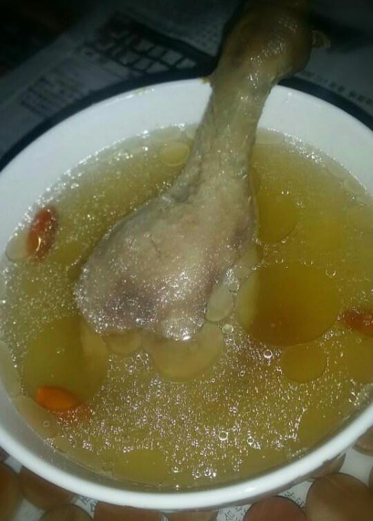 石斛鸭汤，养生汤水的做法