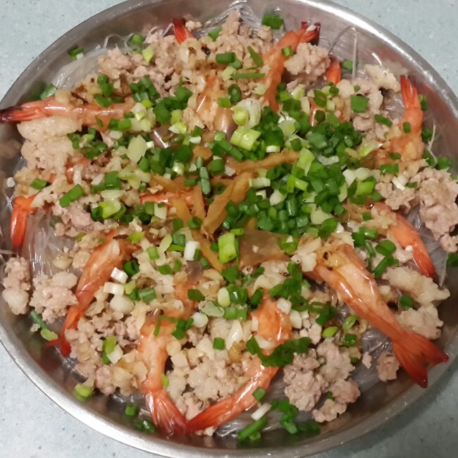 蒜蓉粉丝蒸大虾