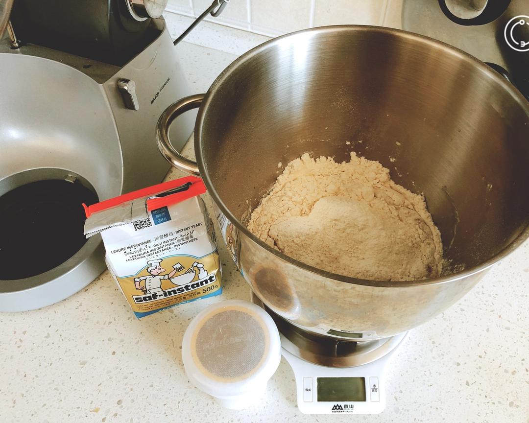 纯奶手撕吐司的做法 步骤1