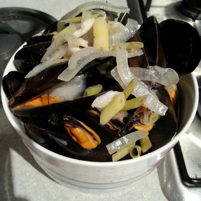 谢霆锋的白酒椰浆煮mussel