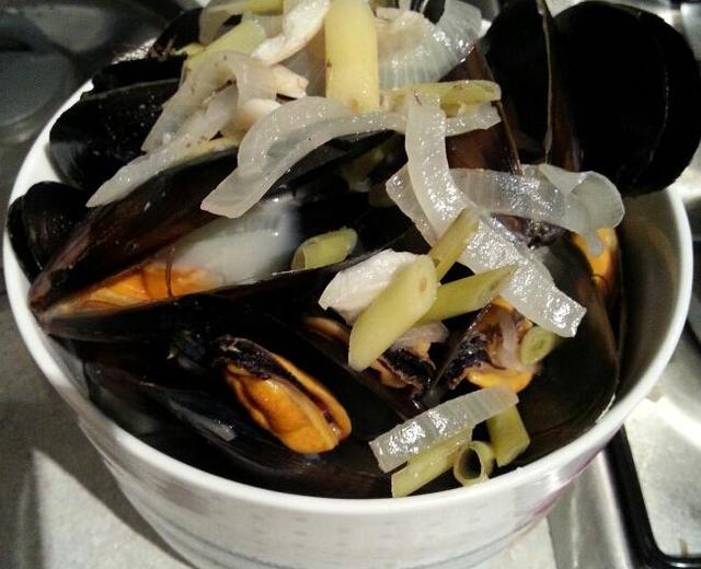 谢霆锋的白酒椰浆煮mussel