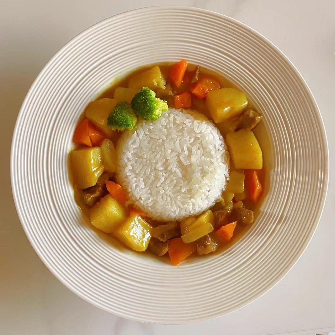 咖喱鸡肉饭