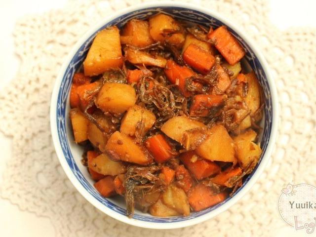 梅菜胡萝卜土豆