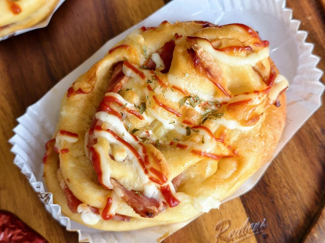 琐死这个万能台式面团，咸面包天花板培根芝士面包！