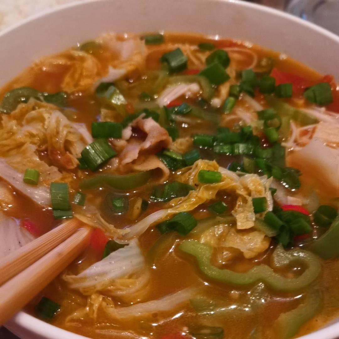 金针菇番茄肥牛卷