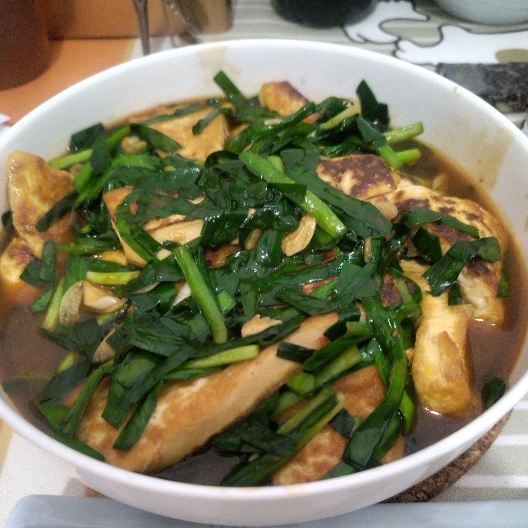 豆腐炒韭菜