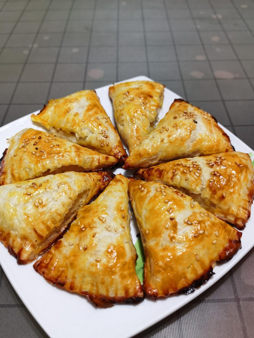 巨好吃的快手香蕉派，烘焙新手友好小甜品，酥脆香甜一次成功