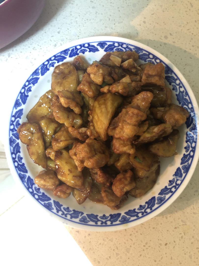 檬檬123123做的超级下饭的东北地道菜肉段烧茄子