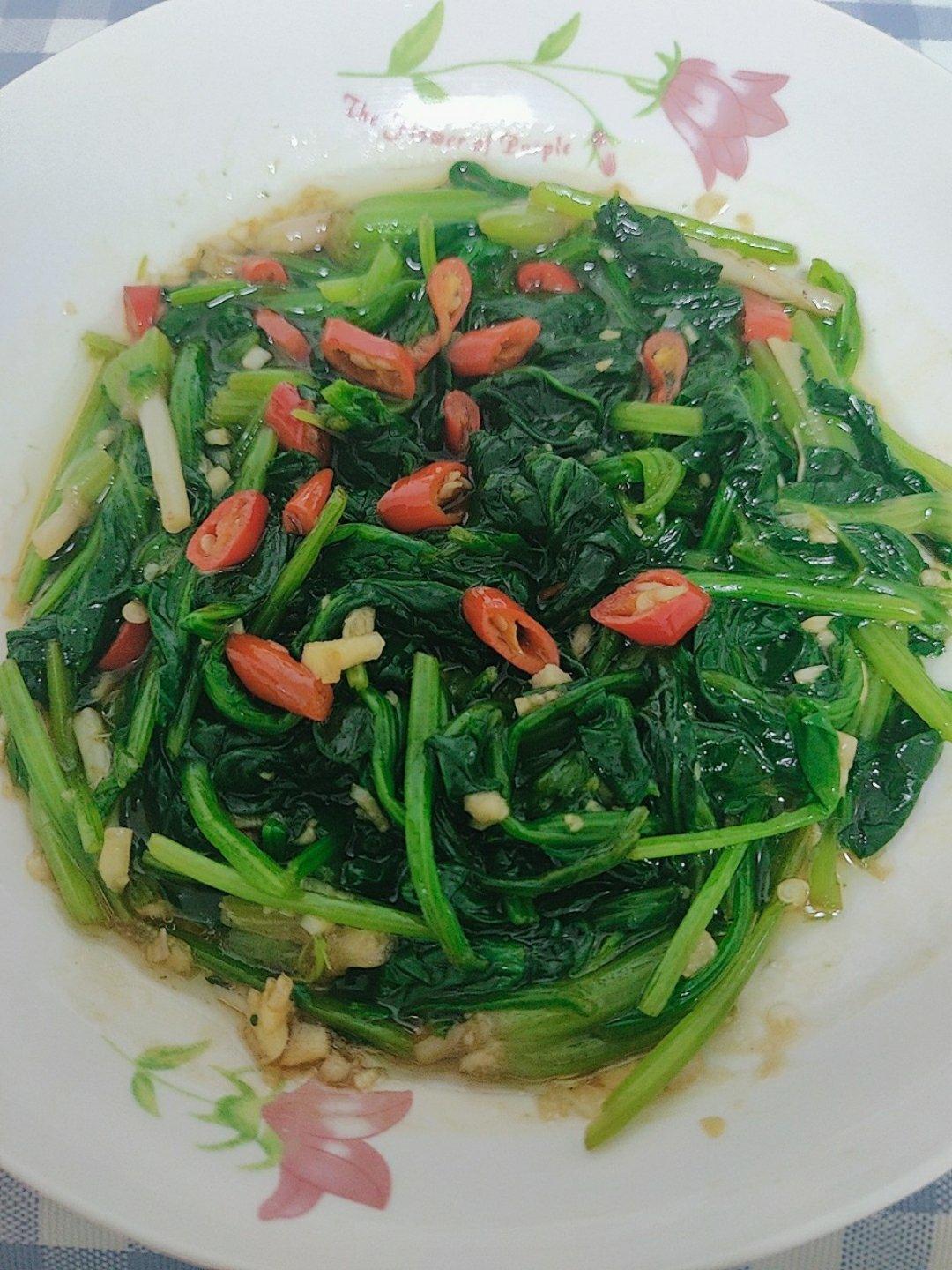 凉拌菠菜(家传秘方)