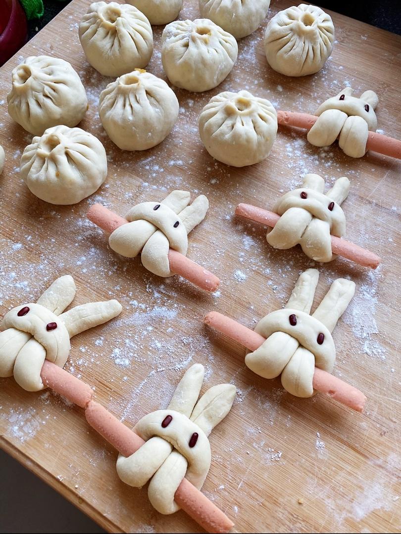 香肠兔子馒头卷