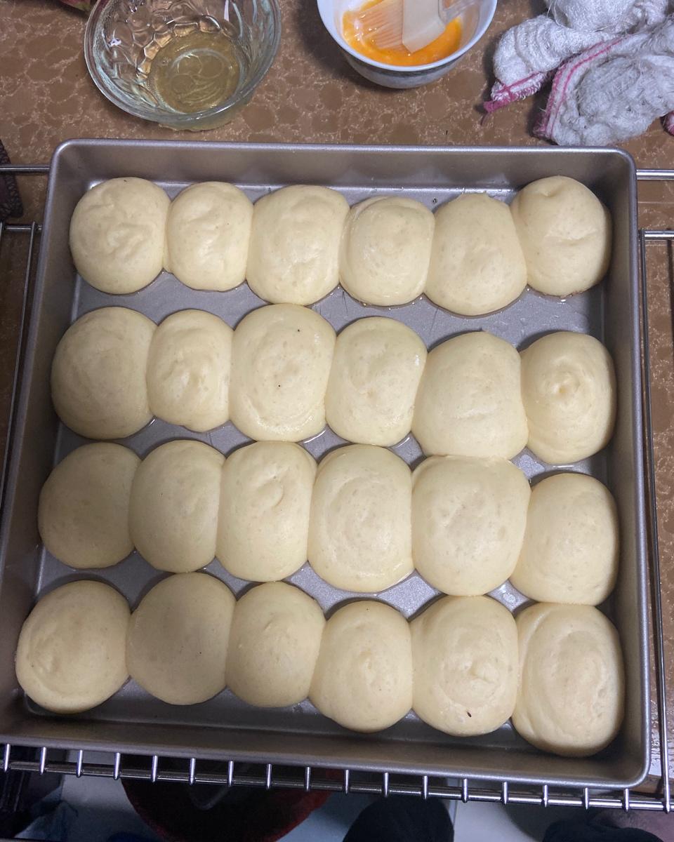 蜂蜜牛奶小餐包（一次发酵超级柔软拉丝）