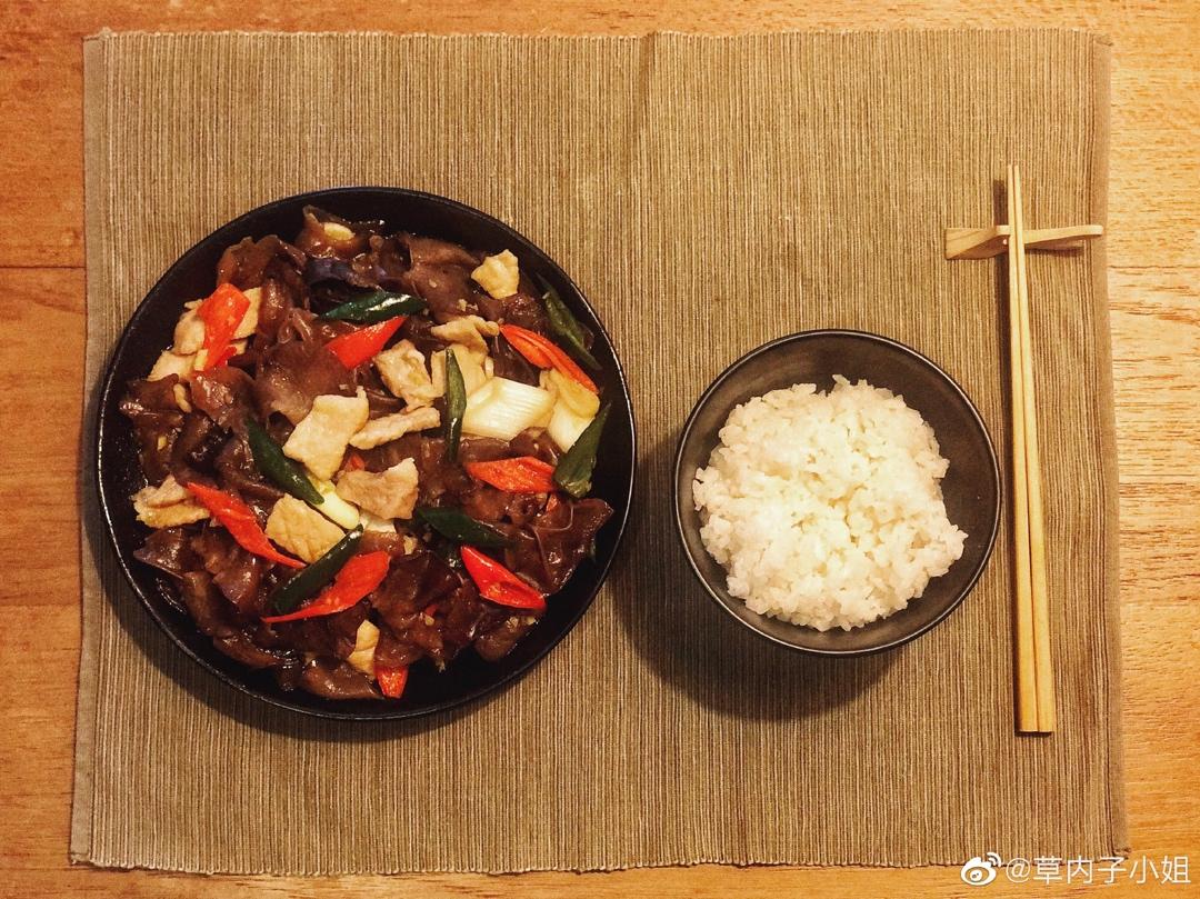 木耳炒肉