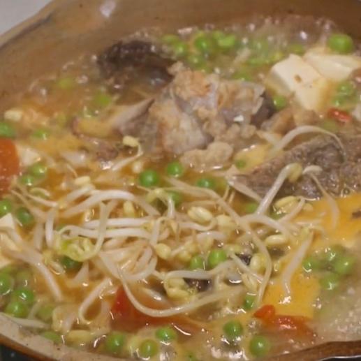 干腌菜酸汤烩的做法