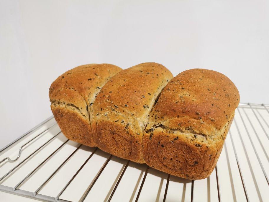 双种芝麻全麦吐司 100%全麦 烫种+波兰种