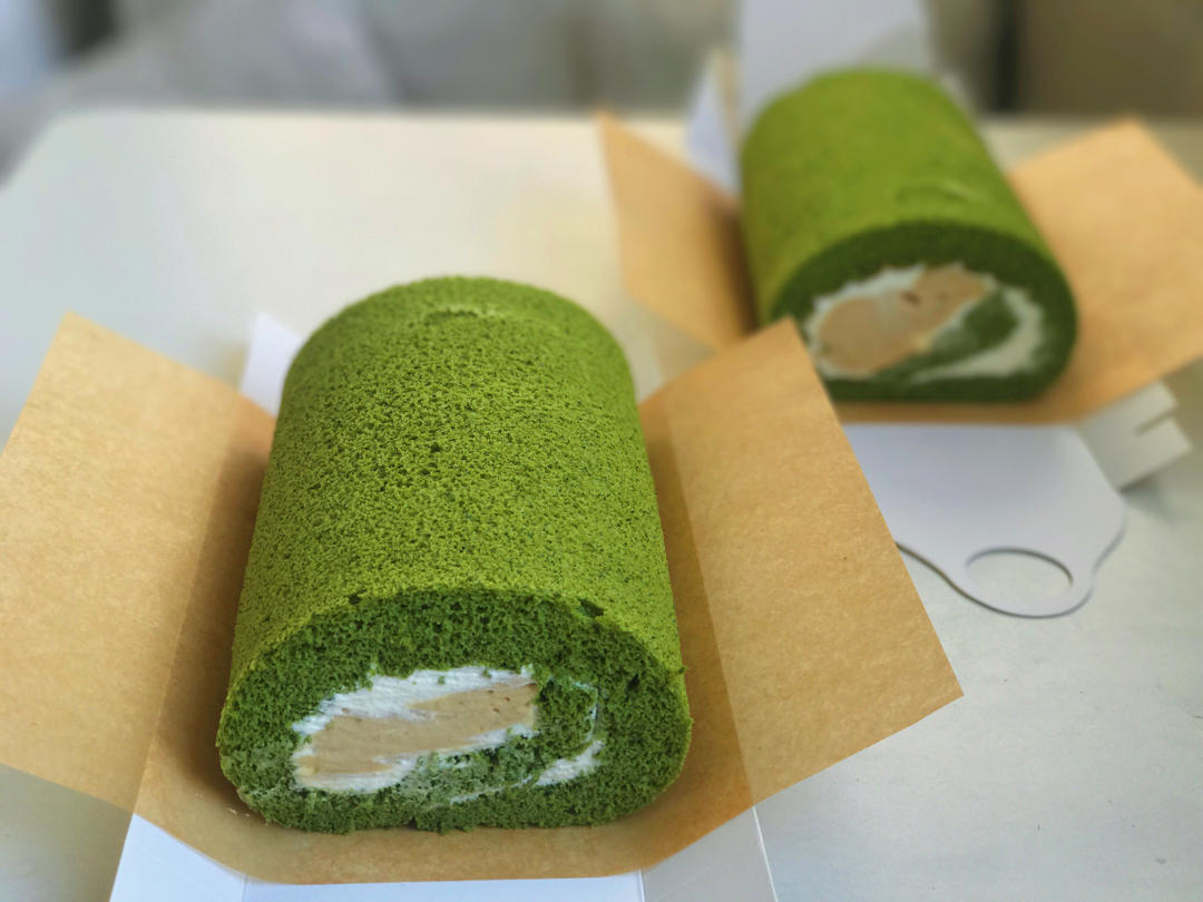 抹茶焦糖芝麻蛋糕卷