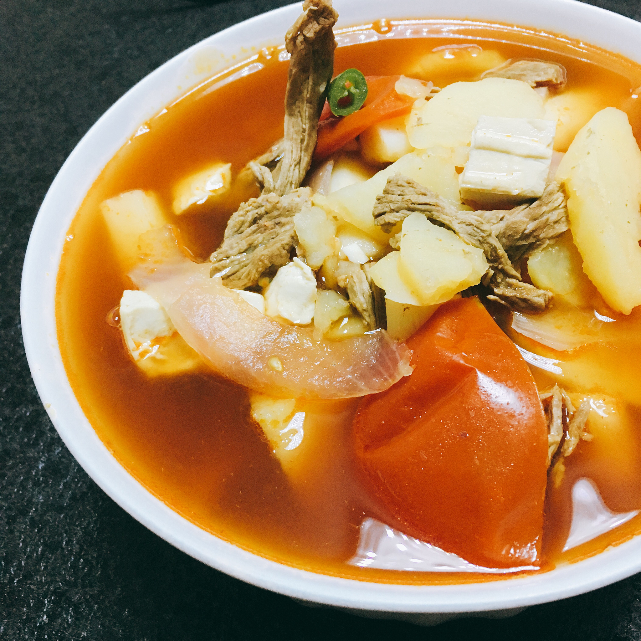 韩式辣牛肉汤