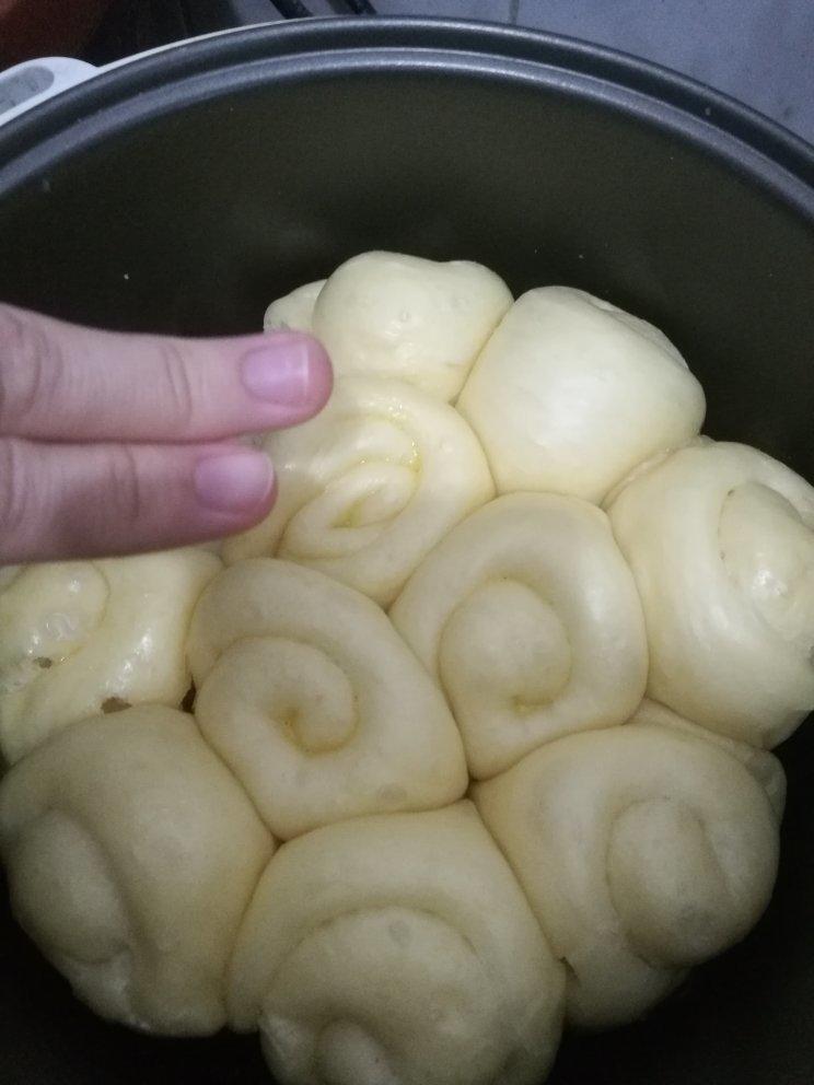 不用烤箱，用电饭锅就能做出蔓越莓面包
