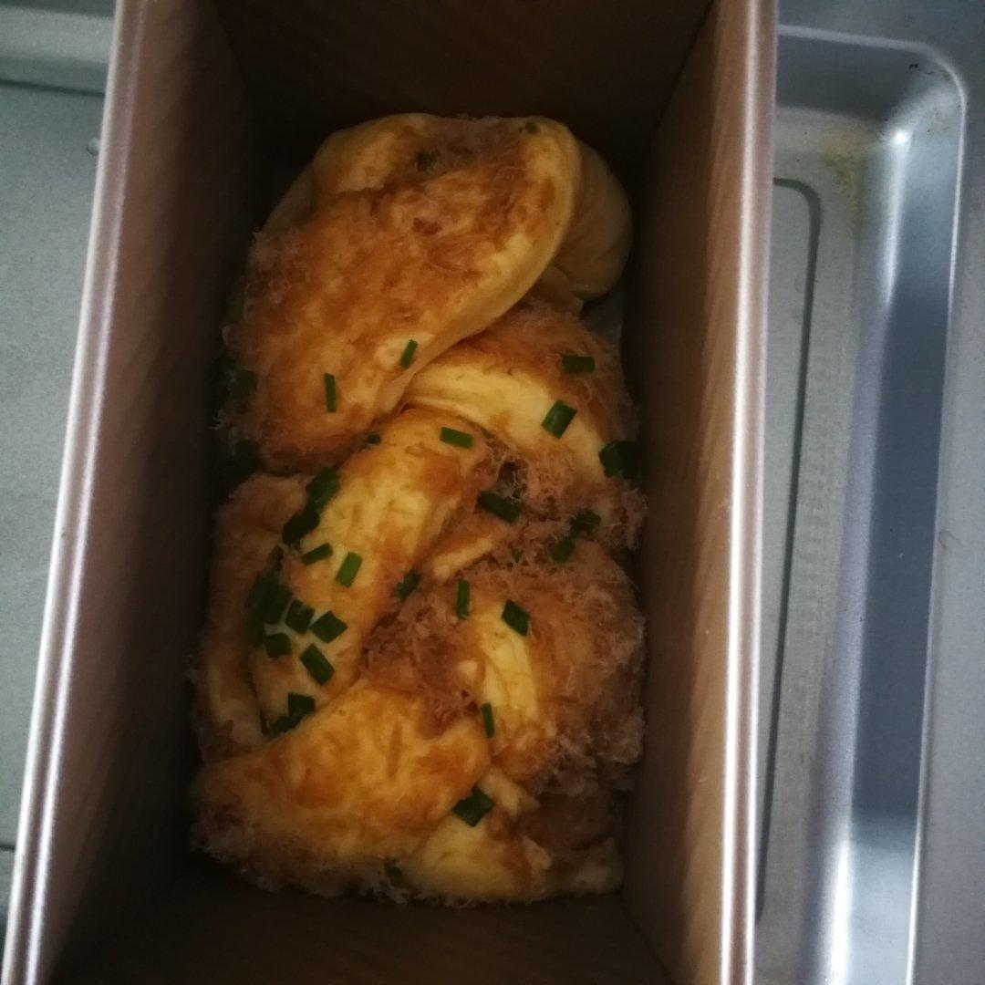 香葱肉松吐司