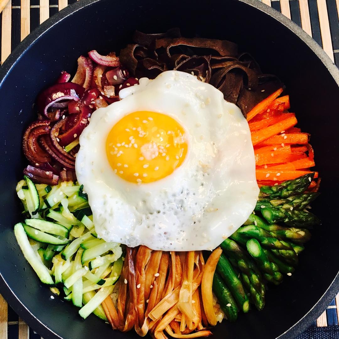 石锅拌饭
