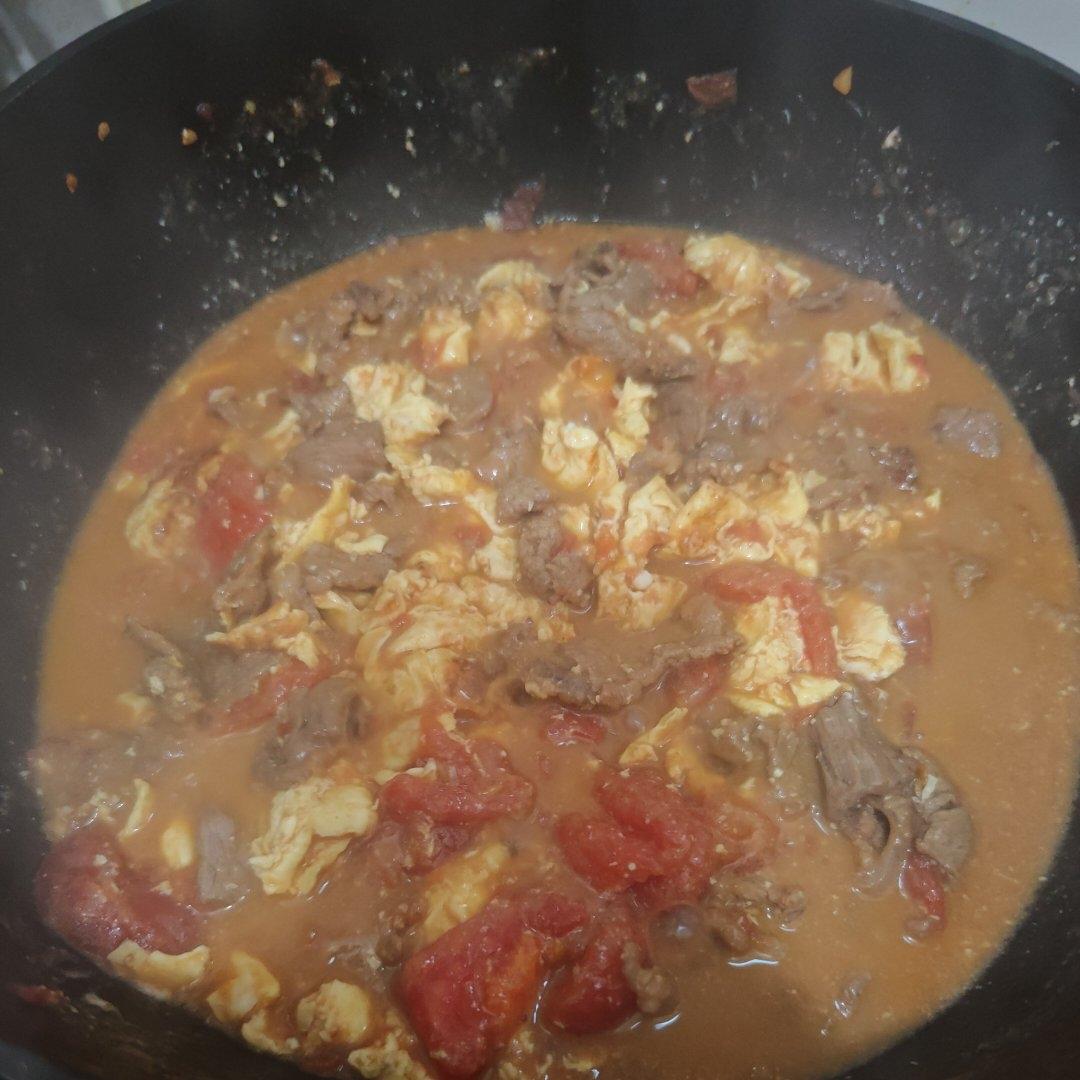 酸甜浓郁～超开胃🔥番茄滑蛋牛肉饭