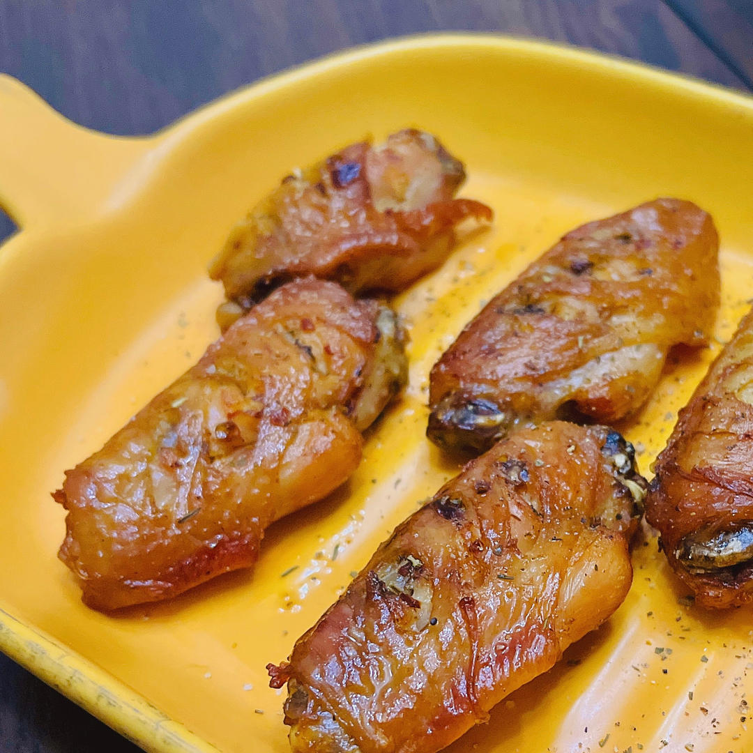 奥尔良烤鸡翅 还没摆盘就被抢光了