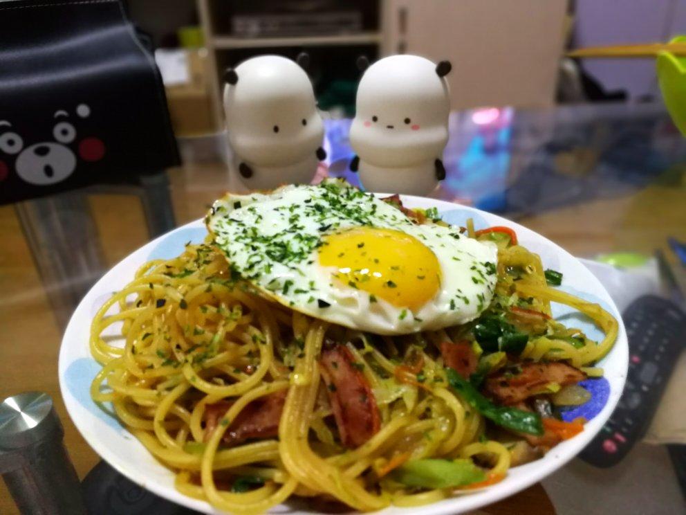 溏心蛋海苔酱油炒面【食材包操作说明】