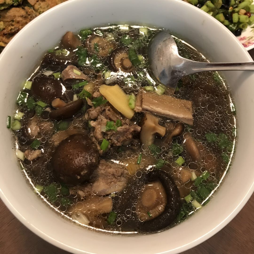香菇排骨汤