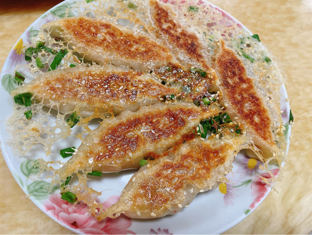 确保零失败 的日料店🥟冰花煎饺🥟