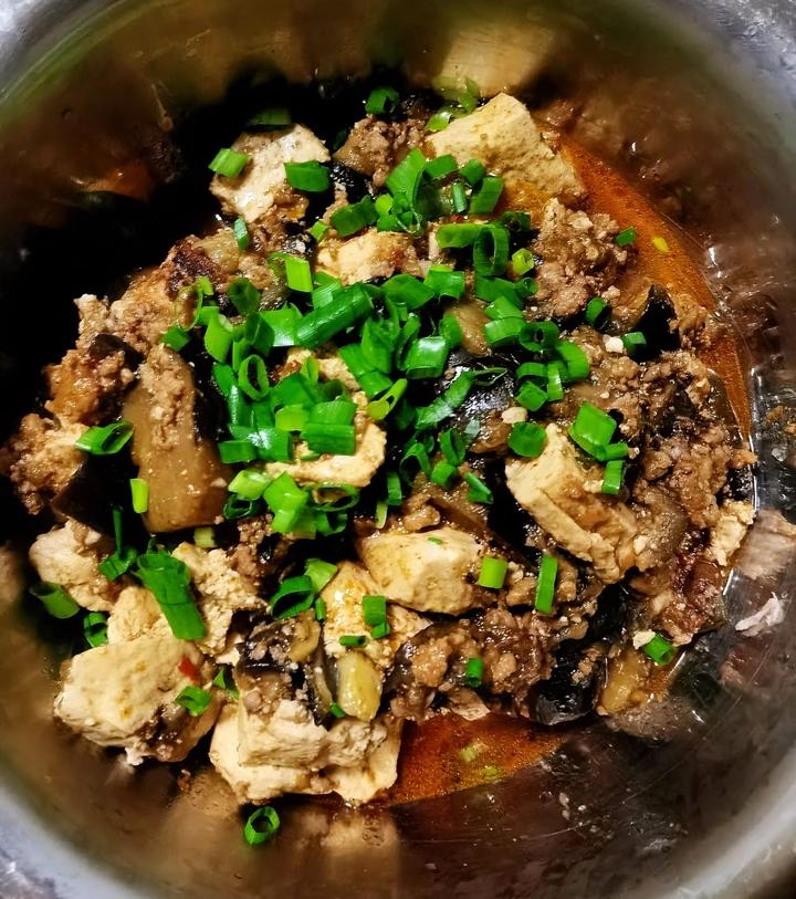 豆腐茄子肉末煲