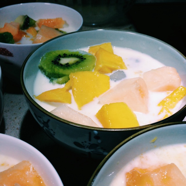 芋圆红豆奶茶