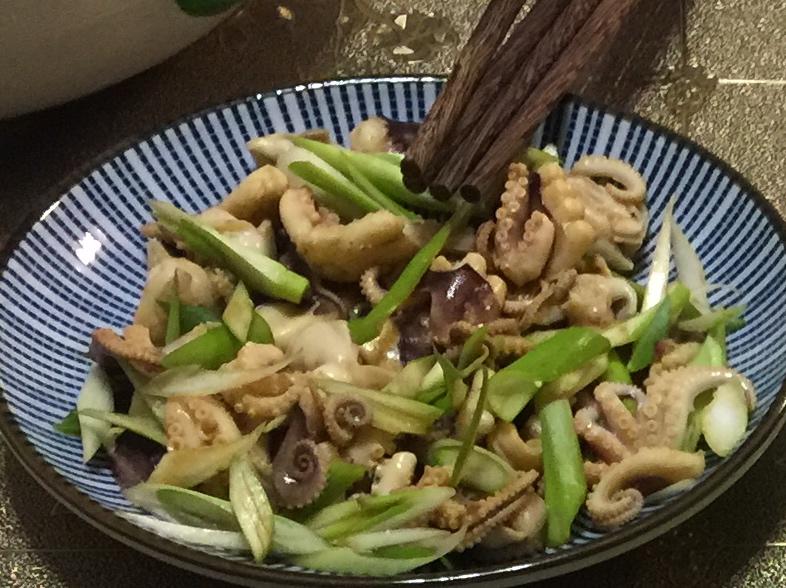 葱拌八带