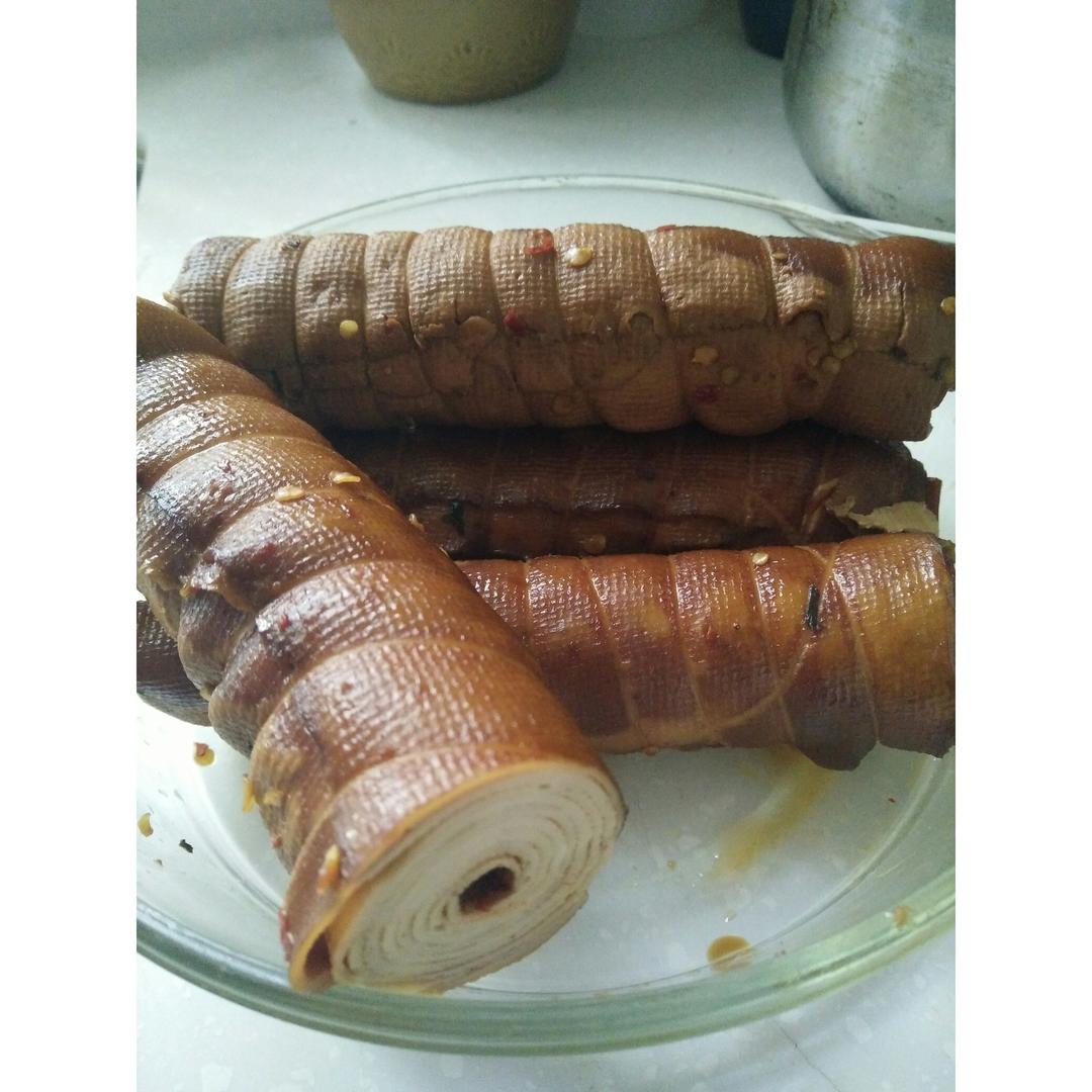 堂妈教你做香辣豆皮卷