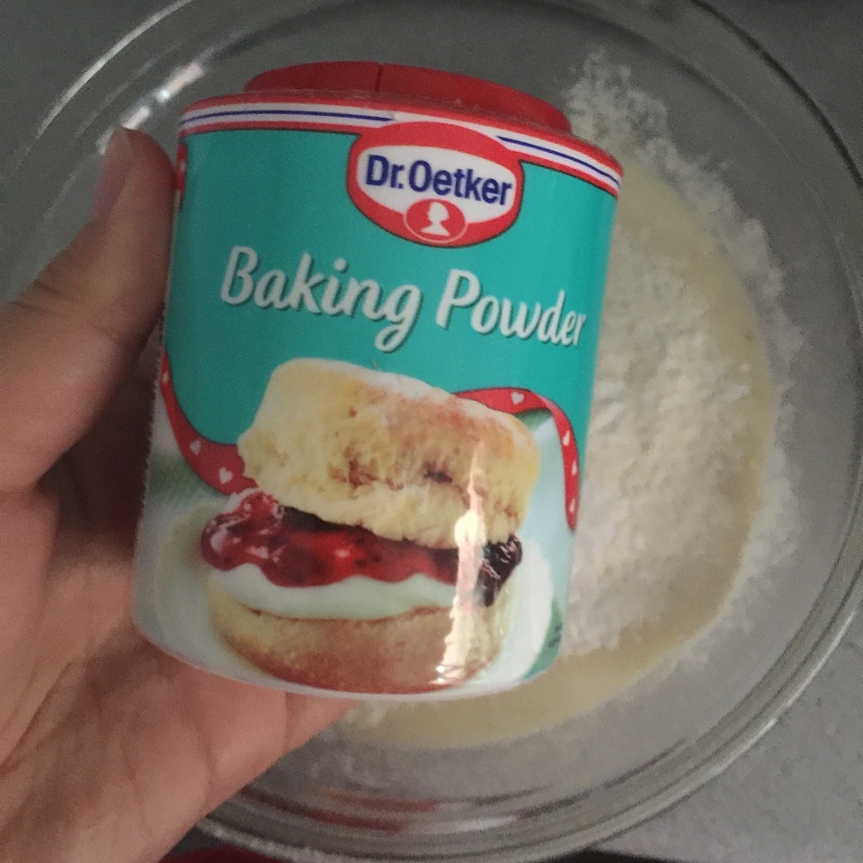 草莓煎饼 pancake的做法 步骤3
