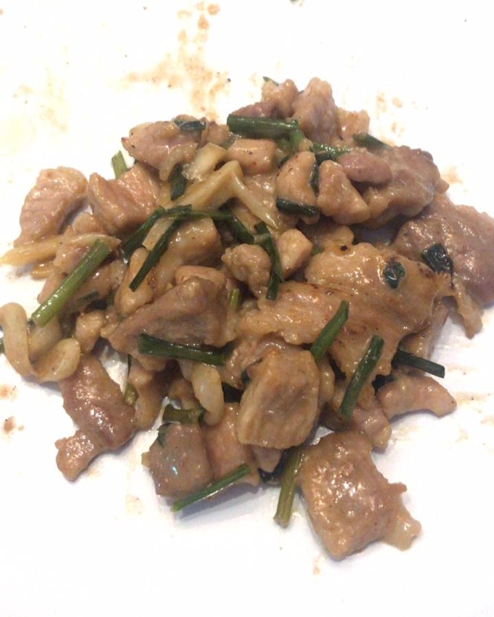蒜苔炒肉