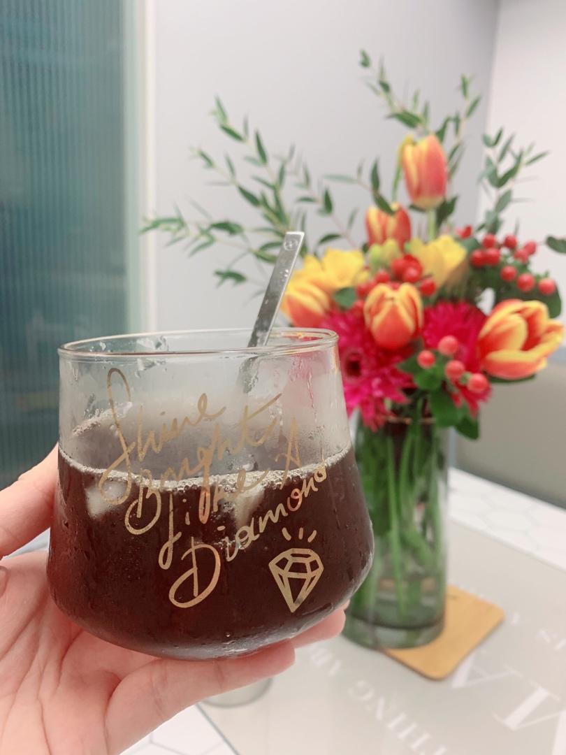 朗姆酒做自由古巴鸡尾酒