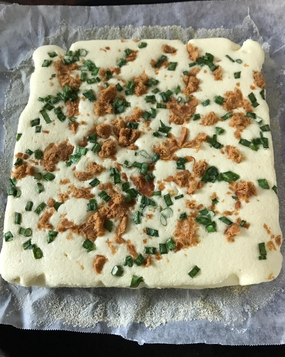 香葱肉松蛋糕卷