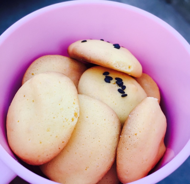 儿时的回忆---蛋黄元