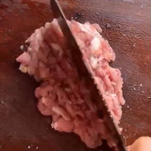 粉丝香菇肉馅的做法 步骤1