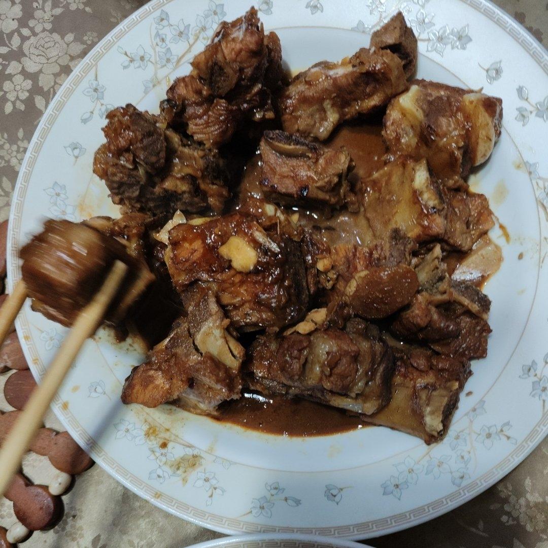 红烧肋排