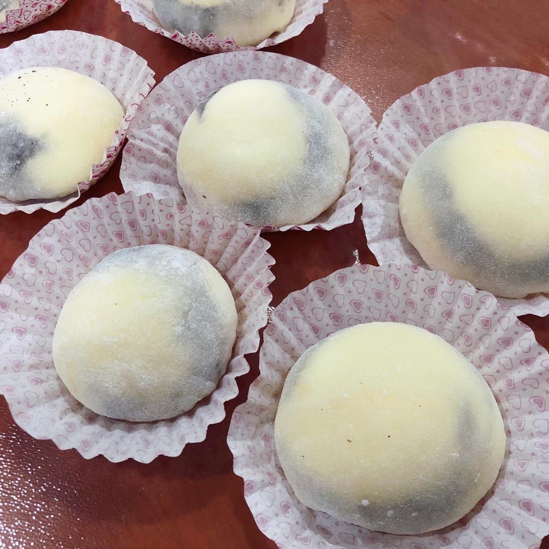 腹黑白胖子——奥利奥雪媚娘