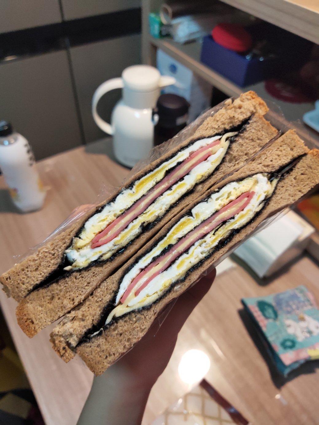 上班族👩‍💼自制早餐三明治🥪