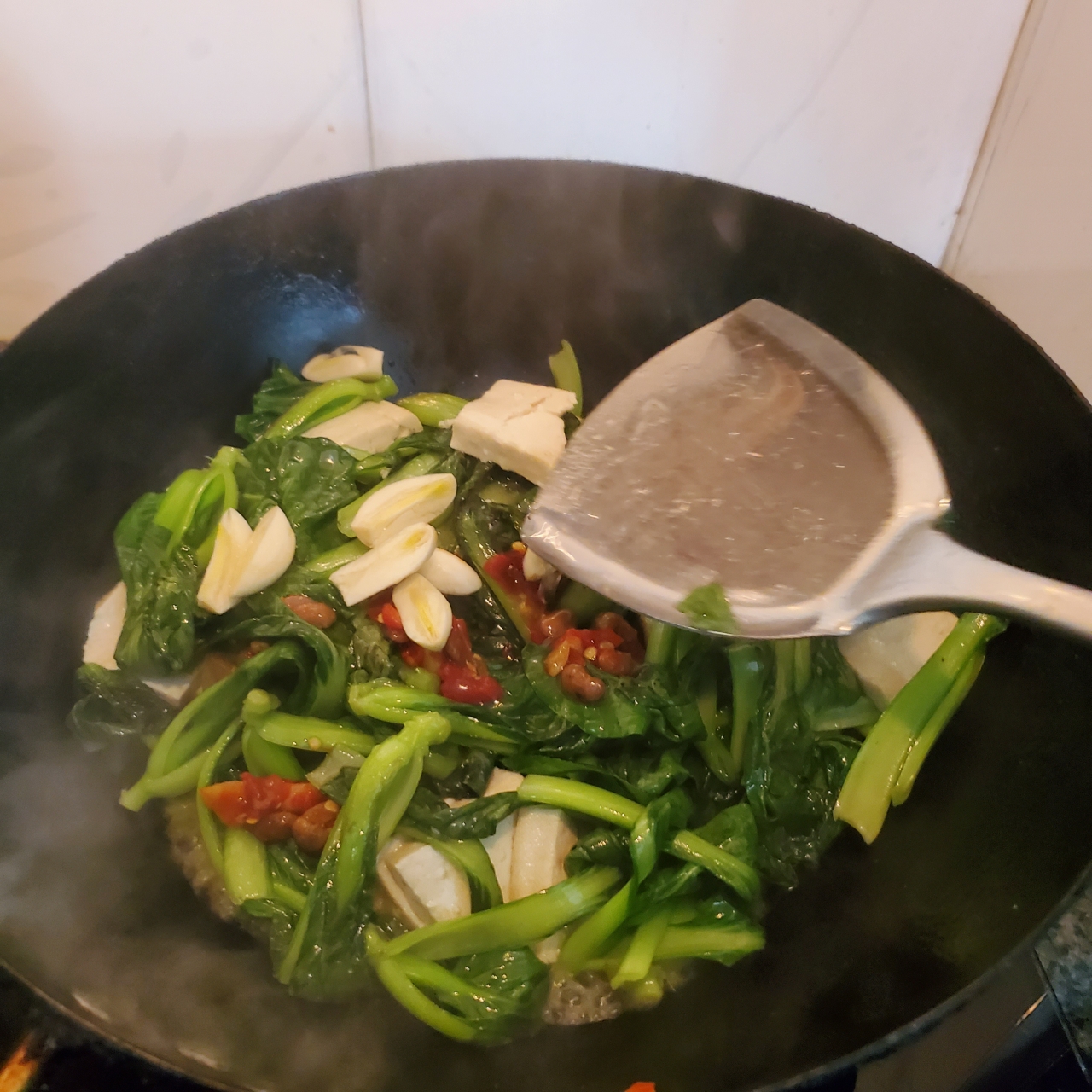 青菜炖豆腐的做法 步骤6